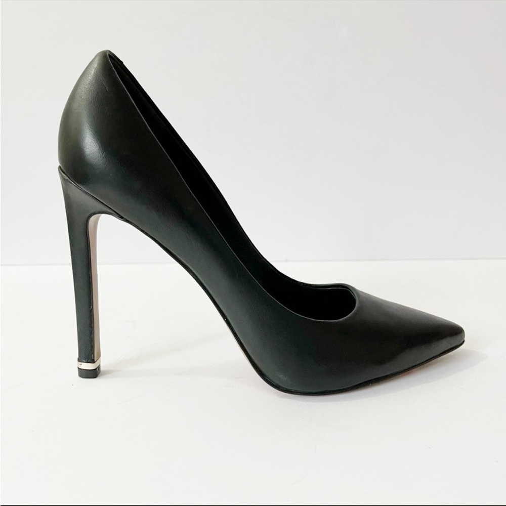 NEW Kenneth Cole Riley Heel Stiletto Pump 7